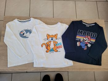Lot de 3 tee-shirts garçon en 4 ans