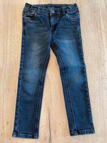 Jean slim tape à l’œil t-a-o taille 5 ans comme neuf