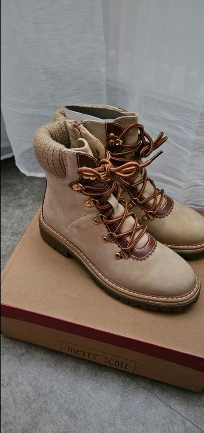 Botte femme neuf 36  merry Scott - photo numéro 2