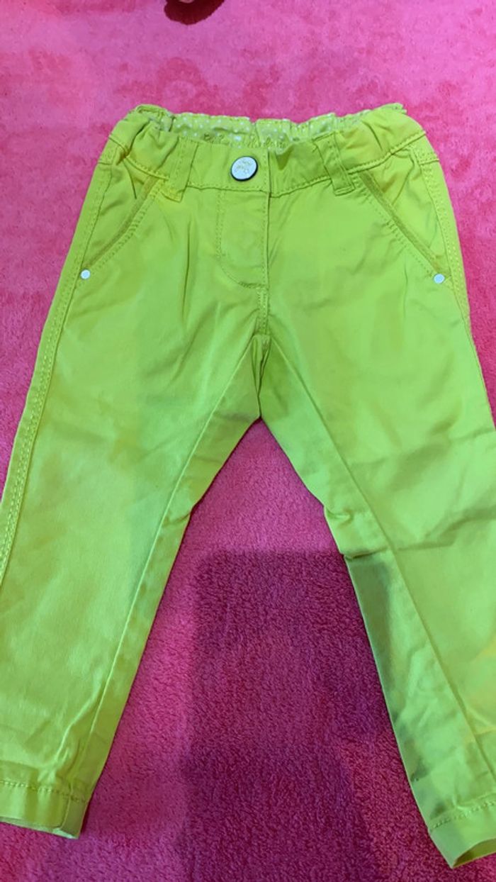 Pantalon vert pomme T80