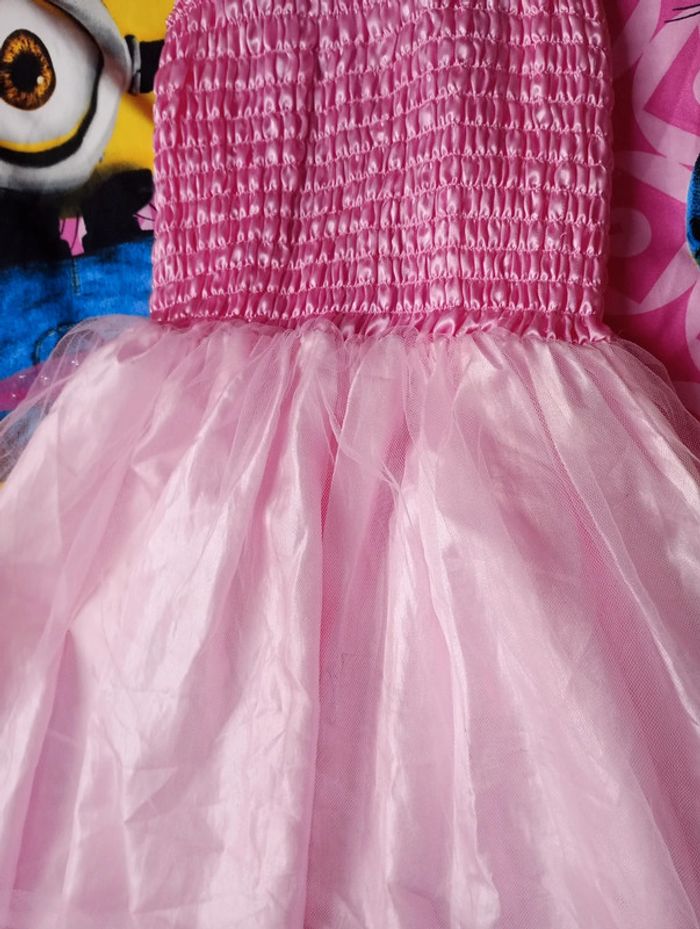 Robe de princesse 3 à 4 ans - photo numéro 7