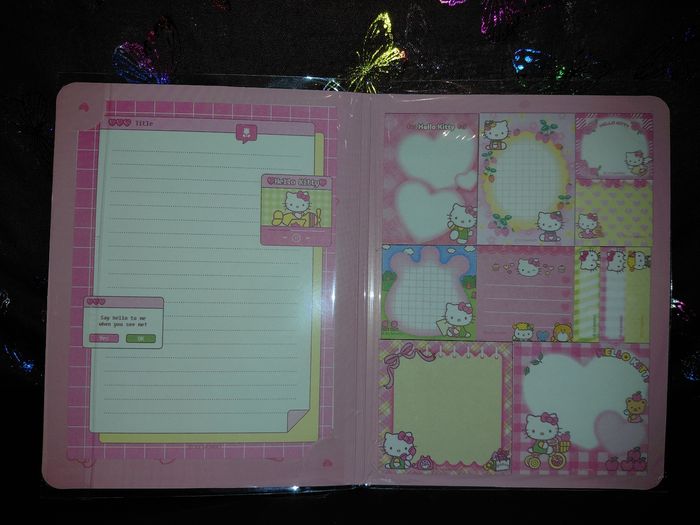 Carnet Bloc note collante Hello Kitty - photo numéro 2