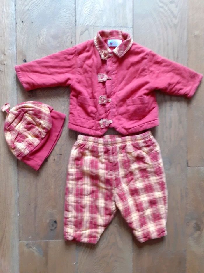ensemble pantalon veste chapeau rouge jaune 3 mois