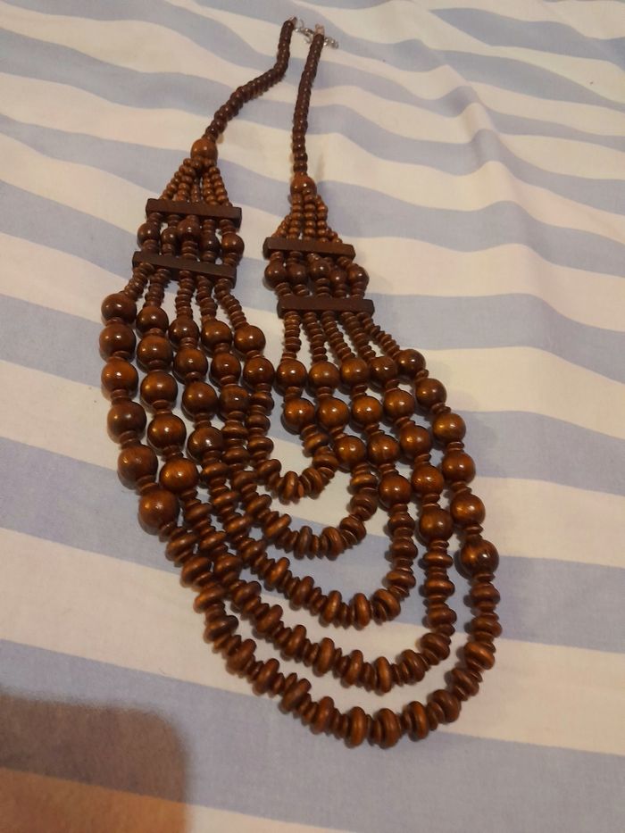 Collier Africai  en bois - photo numéro 3