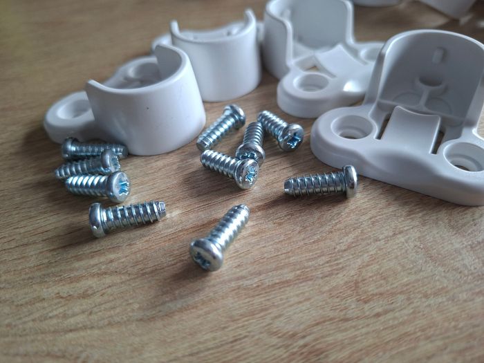 4 supports tringle ikea Pax armoire rangement vêtements  et ses visde - photo numéro 3