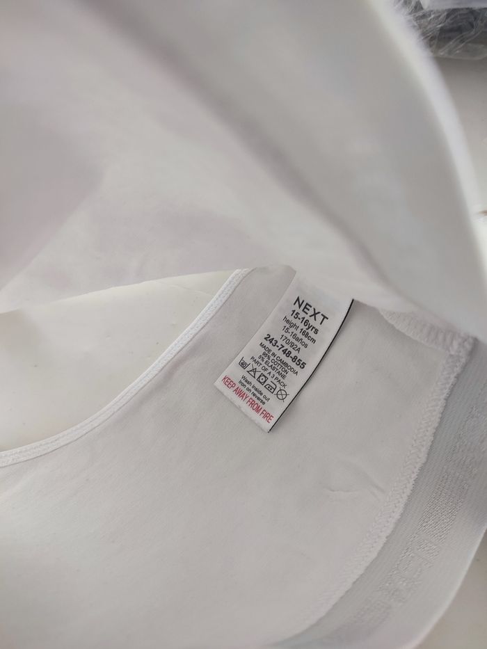 #kytie15ansfille. Brassière taille 15/16 ans - photo numéro 2