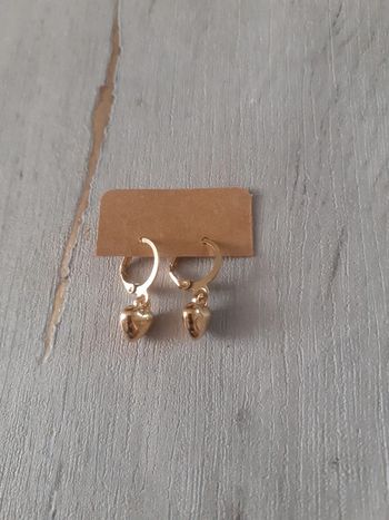 Boucles d'oreilles cœurs dorée