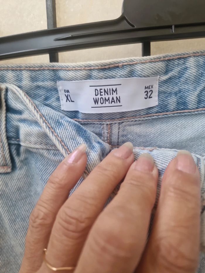 Jupe jean a donner sur demande avec tout achat - photo numéro 3