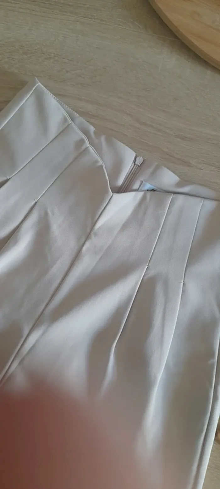 Pantalon tailleur beige - photo numéro 8