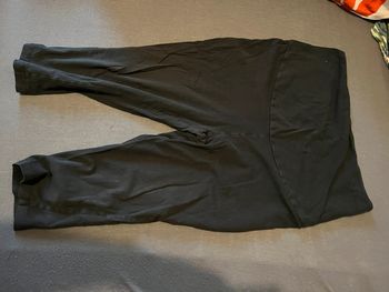 Legging court grossesse