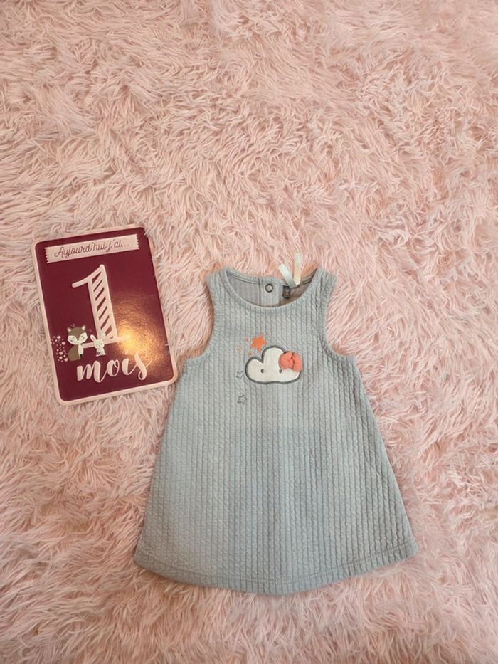 Robe grise