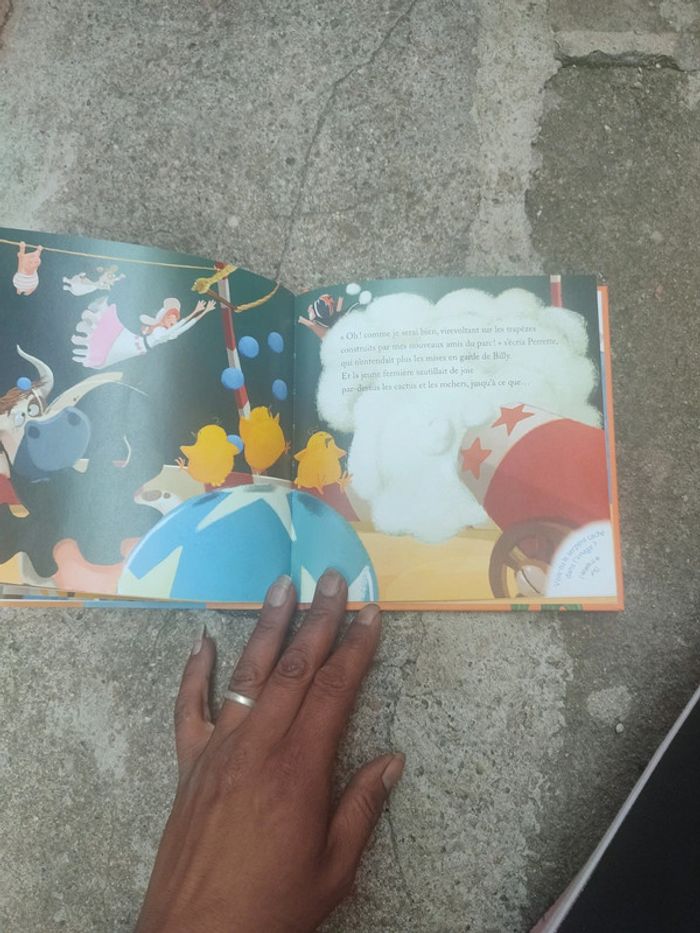 Livre la Laitière et le pot au lait - photo numéro 15