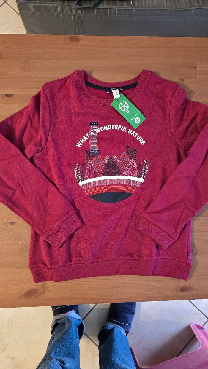 Neuf (non porté) 🏷🩷😍🥰 superbe sweat molleton 10 ans fille 🩷🩷🩷🩷