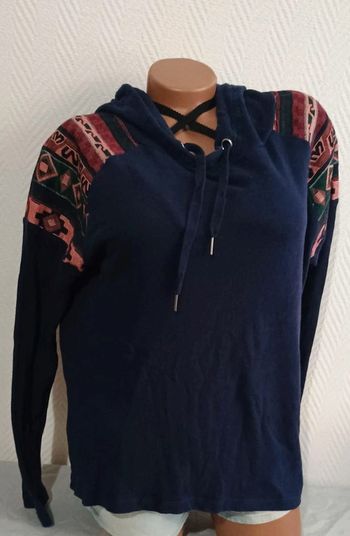 Sweat à capuche taille L