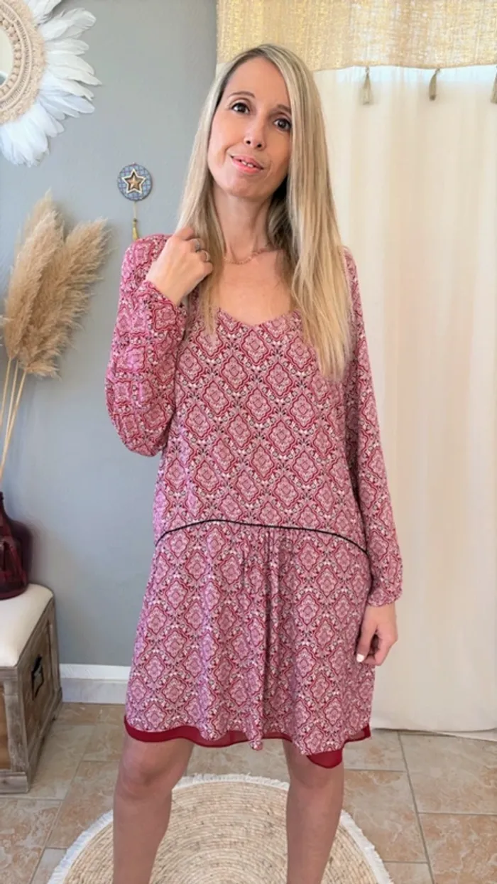 Robe rouge à motifs taille 38 Sud Express