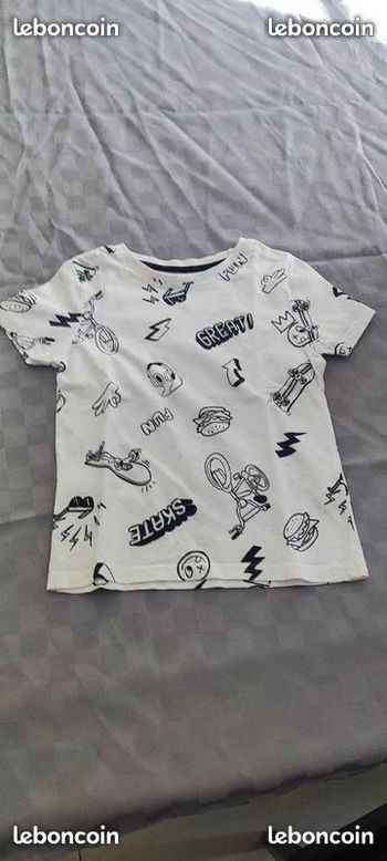 Tee shirt blanc Kiabi 4 ans