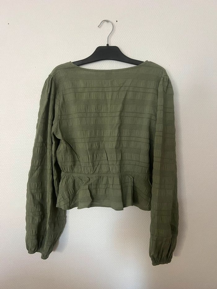 Blouse col v - photo numéro 4