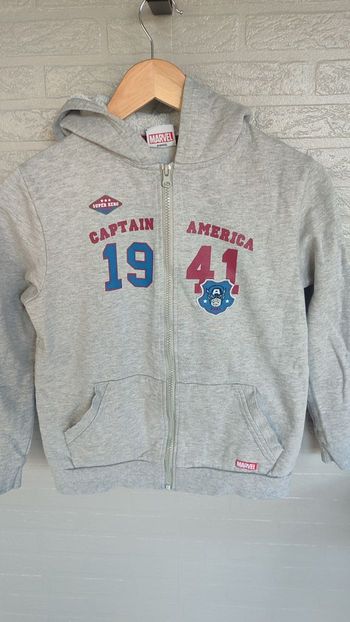Sweat zippé a capuche t 12 ans gris captain america 