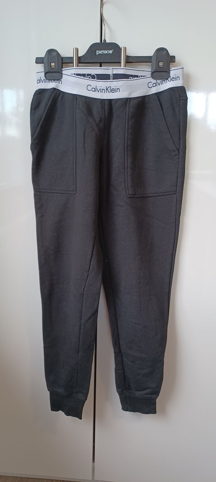 Pantalon femme taille xs calvin Klein - photo numéro 2
