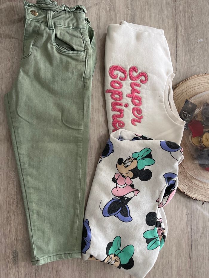 Lot vêtements 4 ans fille - photo numéro 7