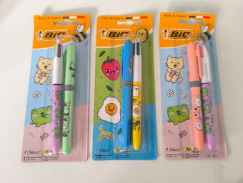 3 Lot de 1 stylo 4 couleurs +1  surligneur