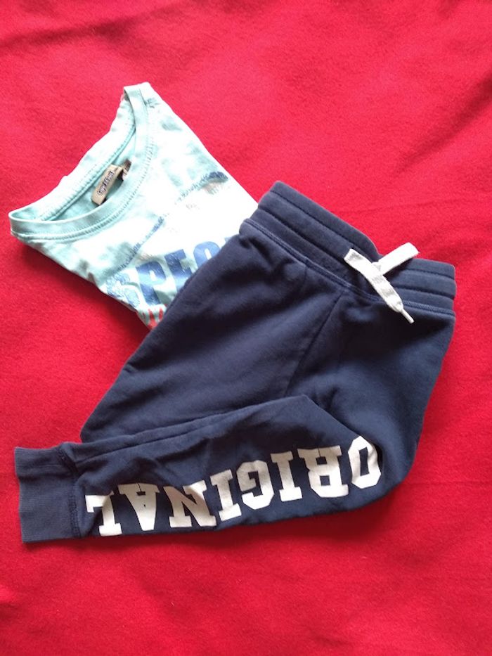 Pantalon de Jogging & T.Shirt - photo numéro 2