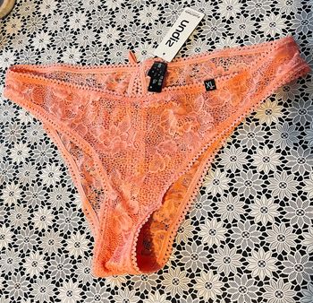 🍑 String neuf Undiz