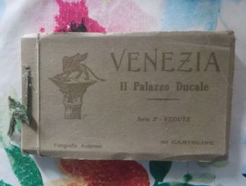VENEZIA Il Palazzo Ducale 20 cartes postales dans un carnet