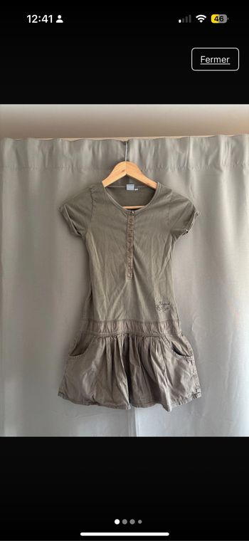 Robe kaki