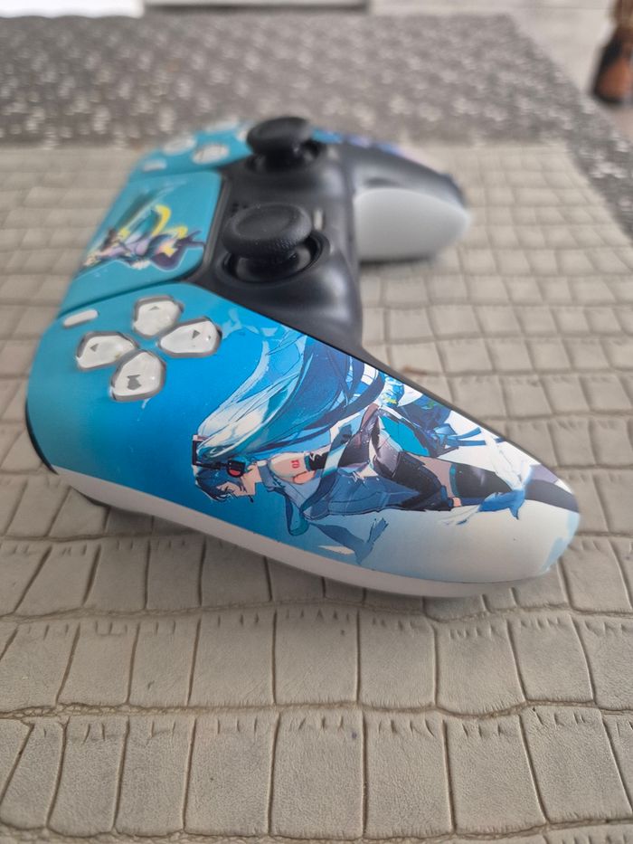 Manette ps5 v2 original custom - photo numéro 2