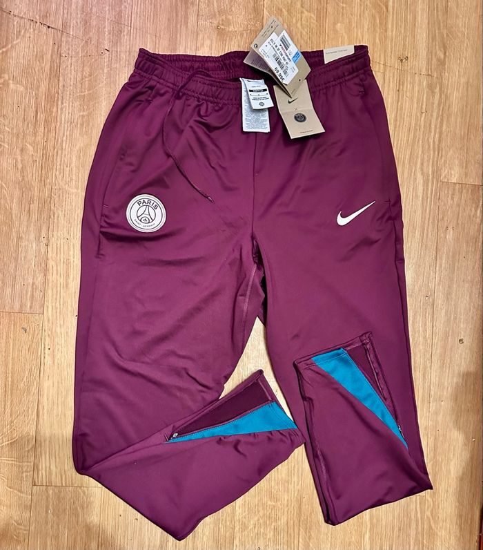 Paris St-Germain strike pant unisex survêtement - photo numéro 1