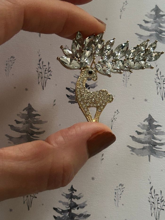 Broche, renne de Noël