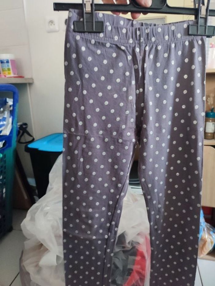 #kytie5ansfille. Legging taille 5 ans