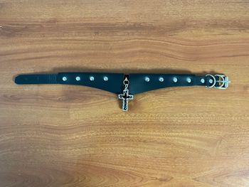 Choker Crucifix. Forme Col. Gothique & Punk