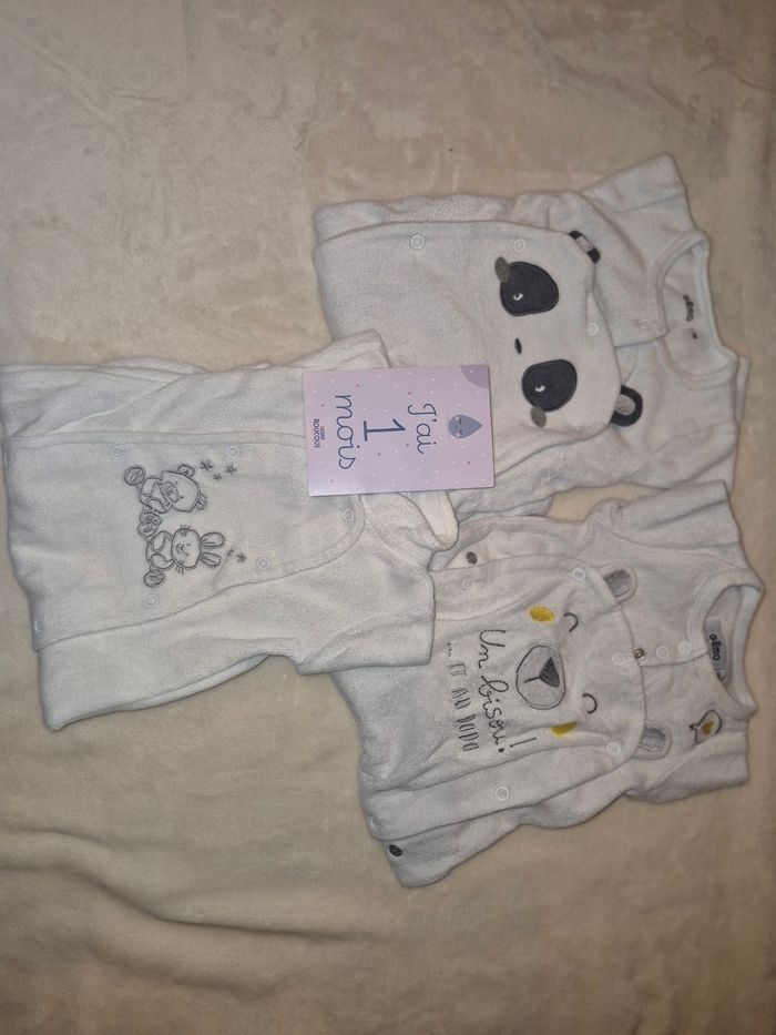 Pyjama 1 mois
