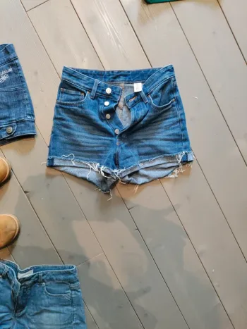Short jean taille haute