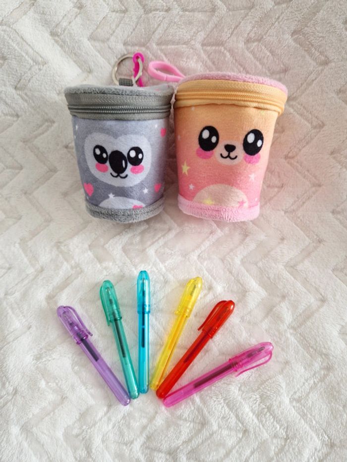 Lot minis trousses et minis stylos