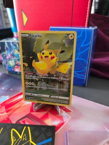 Carte Pikachu GG30 française