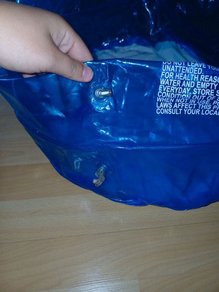 Petite piscine pour bébé - photo numéro 2