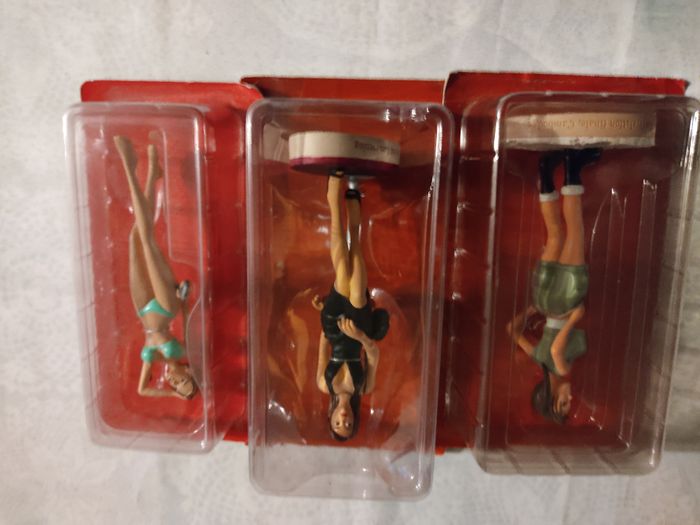 Figurines Tomb Raider Lara Croft 10 euros la figurine - photo numéro 5
