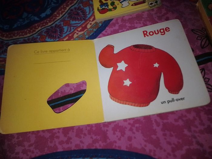 Livre les couleurs - photo numéro 3