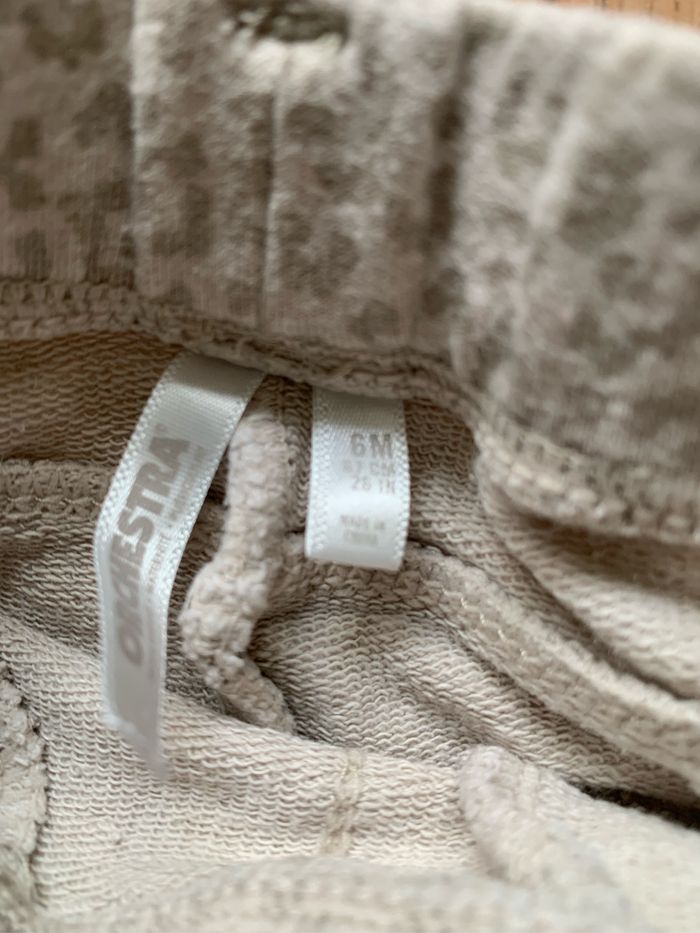 2 jeans 6 mois fille - photo numéro 3