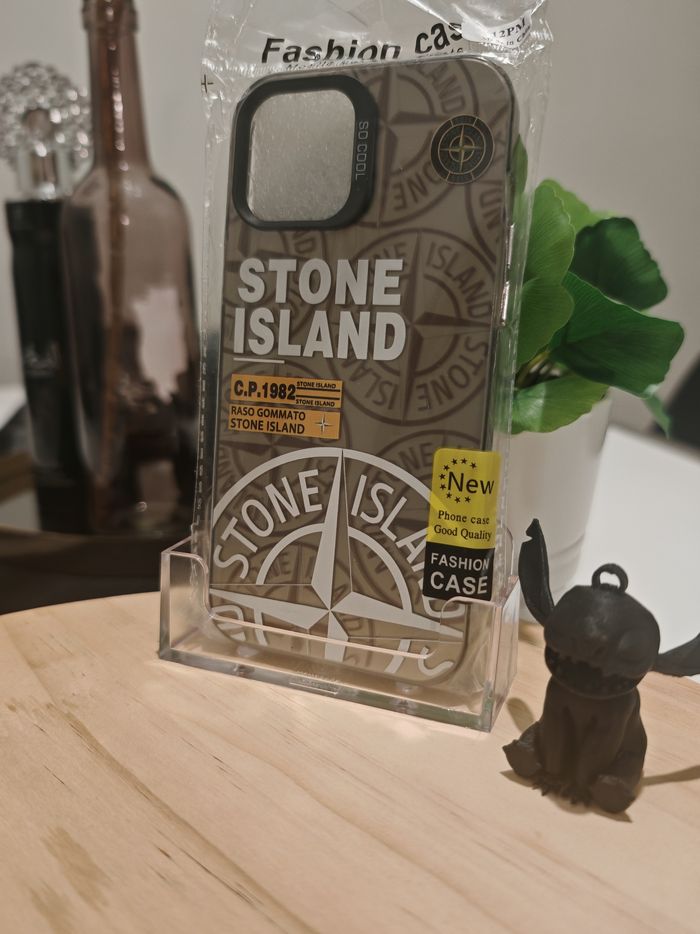 Coque Stone Island iPhone 12 Pro Max NEUVE - photo numéro 3