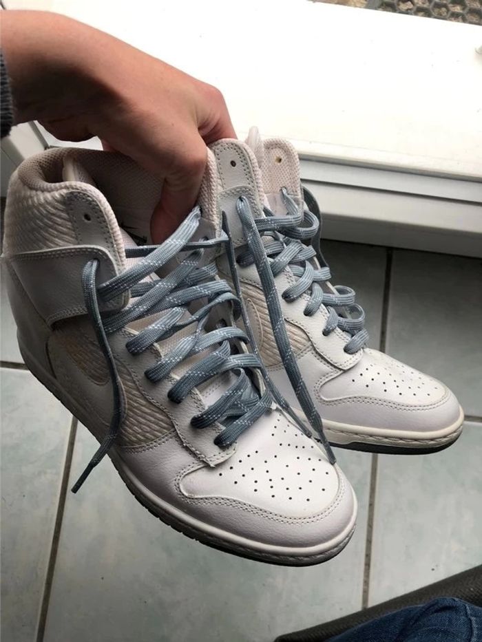 Basket compensée Nike dunk Sky hi - photo numéro 6