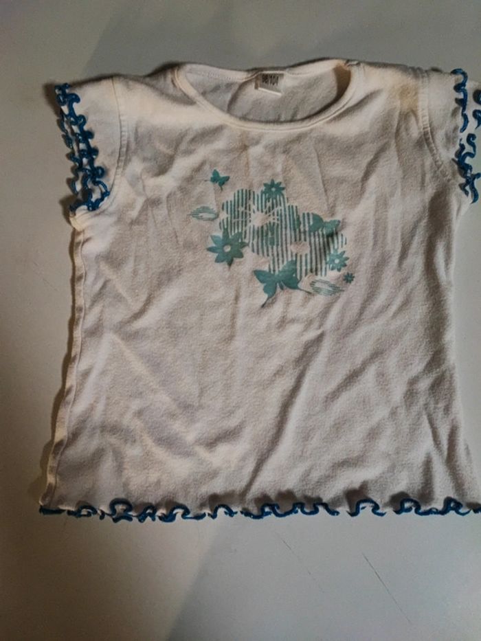 T shirt fille 98/104 3 ans