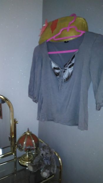 Haut manches mi courtes