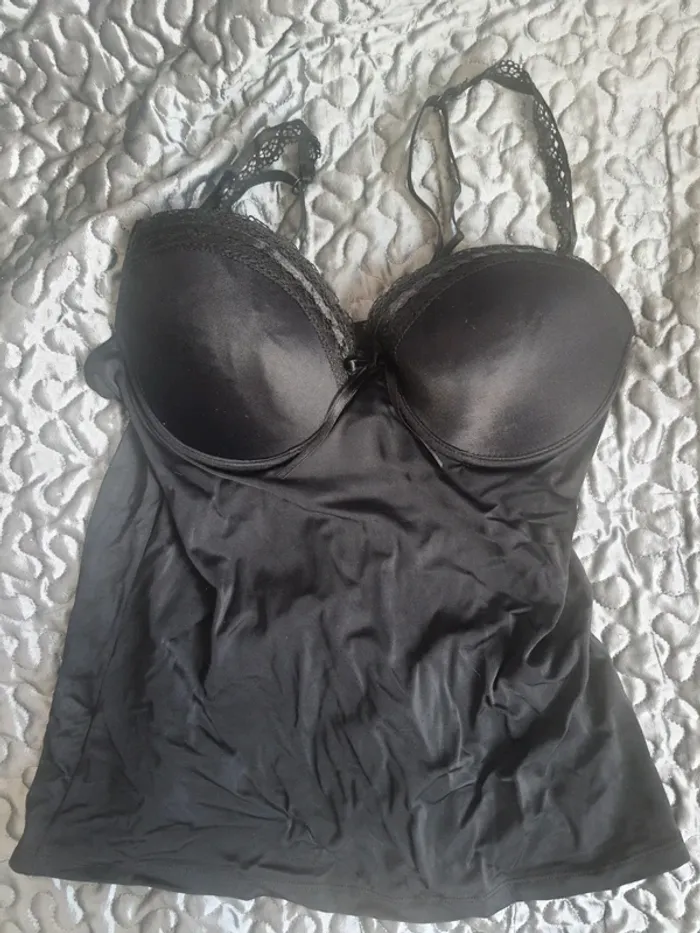 Caraco bonnets 85 B/C
