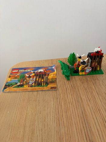 Lego 6246 crocodile cage  
