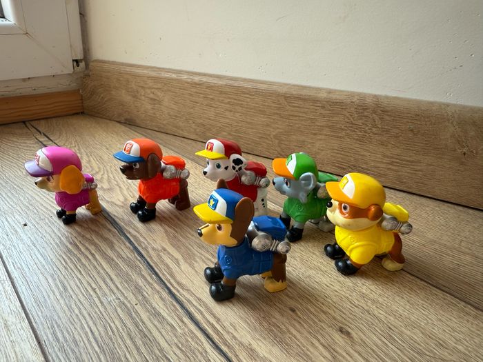 Lot de personnages figurines truck pat patrouille - photo numéro 2