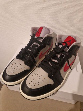 Sneakers air Jordan 1 mid